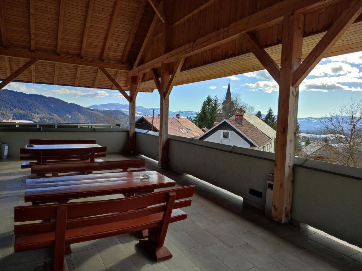 Gostilna Pension Blegos Poljane nad Škofjo Loko Buitenkant foto