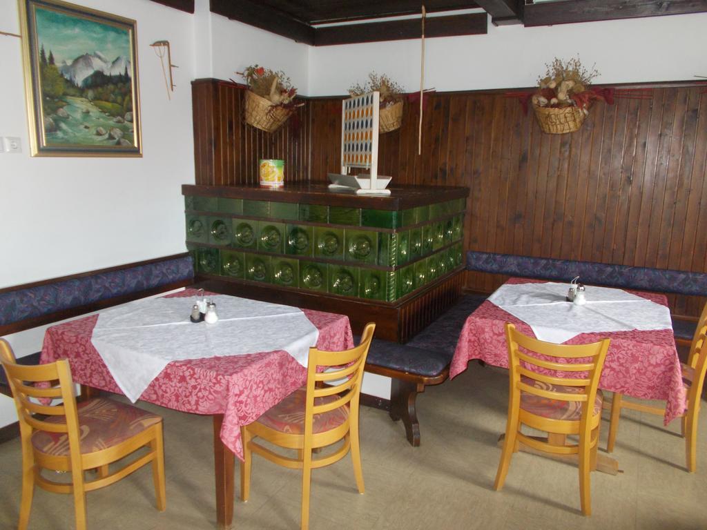 Gostilna Pension Blegos Poljane nad Škofjo Loko Buitenkant foto