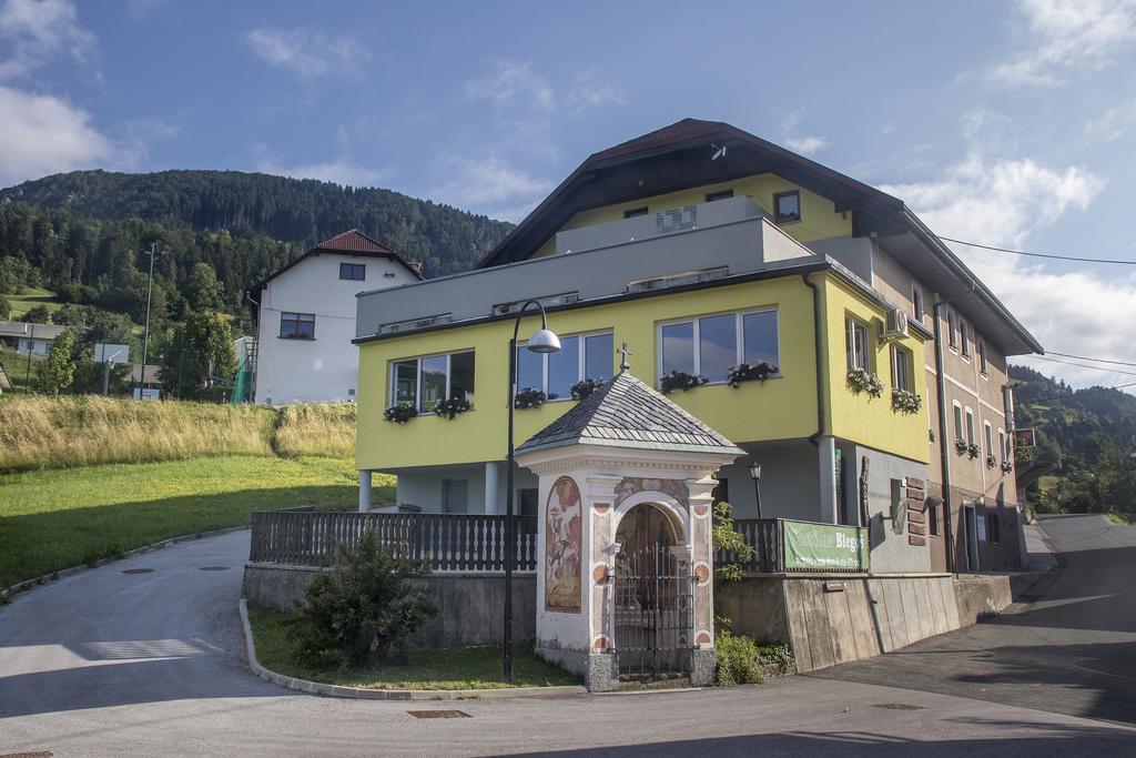 Gostilna Pension Blegos Poljane nad Škofjo Loko Buitenkant foto