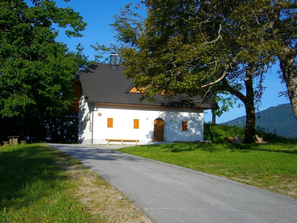 Gostilna Pension Blegos Poljane nad Škofjo Loko Buitenkant foto